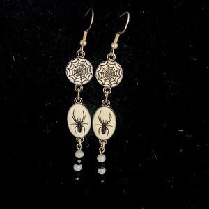 Handmade dangle spider & web earrings